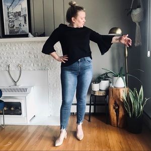 Black 3/4 Bell Sleeved Top